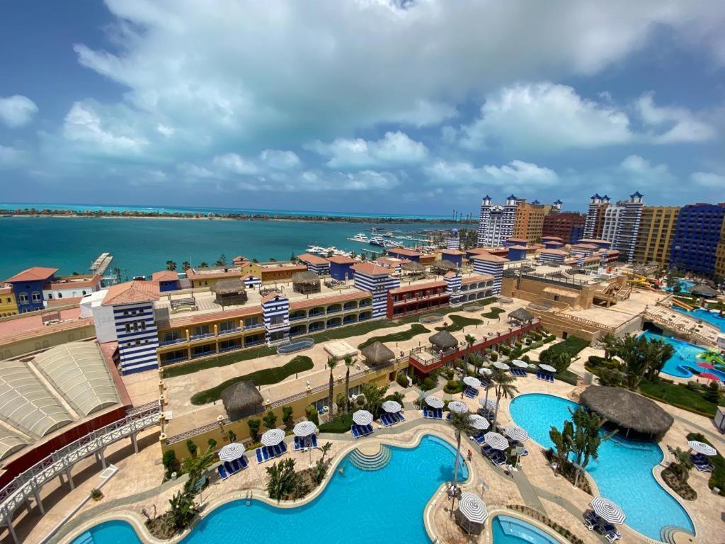Porto Marina Resort Chalets Families Only El-Alamein Exterior foto