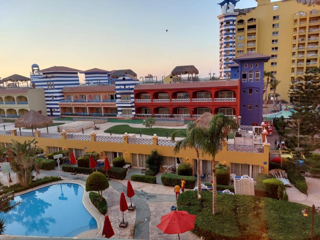 Porto Marina Resort Chalets Families Only El-Alamein Exterior foto