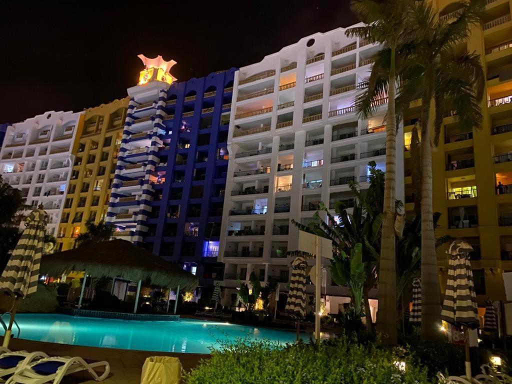 Porto Marina Resort Chalets Families Only El-Alamein Exterior foto